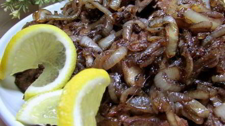 Рецепт жареной куриной печени с луком