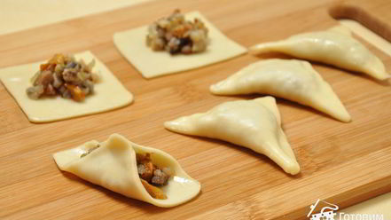 Рецепт кундюмов — постных пельменей с грибной начинкой