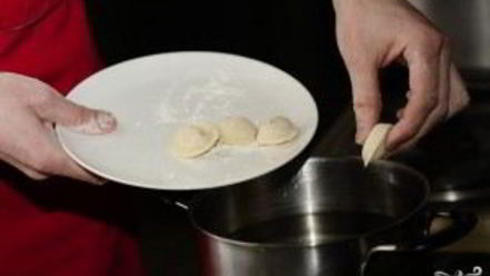 Рецепт пельменей с лососем