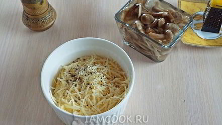 Рецепт пельменей с опятами и сыром в духовке