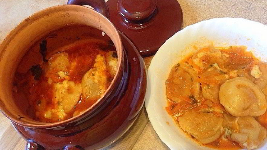 Рецепт пельменей в горшочке в духовке