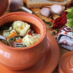 Рецепт Пельменей запеченных в горшочке