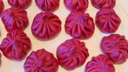 Рецепт постных цветных хинкали к 8 марта