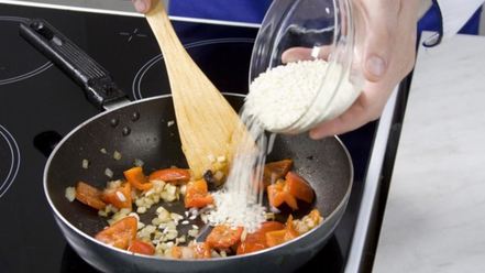 Рецепт паэльи с курицей и морепродуктами