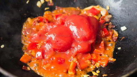 Рецепт паэльи с морепродуктами и чоризо