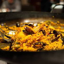 Рецепт Паэльи с треской и мидиями