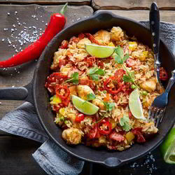 Рецепт Паэльи с цыпленком и чорризо