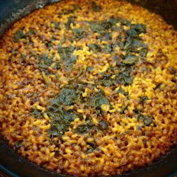 Рецепт Паэльи со шпинатом и чечевицей по-аликантски