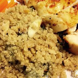Рецепт Плова из киноа с миндалем