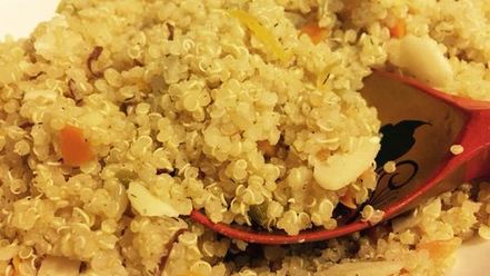 Рецепт плова из киноа с миндалем