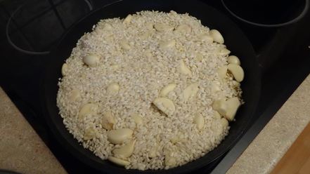 Рецепт плова с чесноком