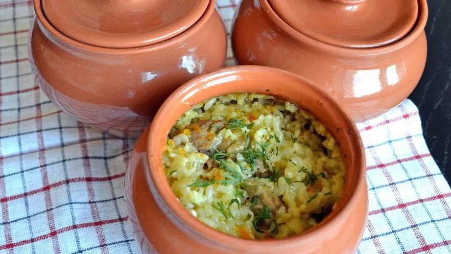 Рецепт плова в горшочке в духовке