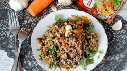 Рецепт постного плова из гречки с опятами