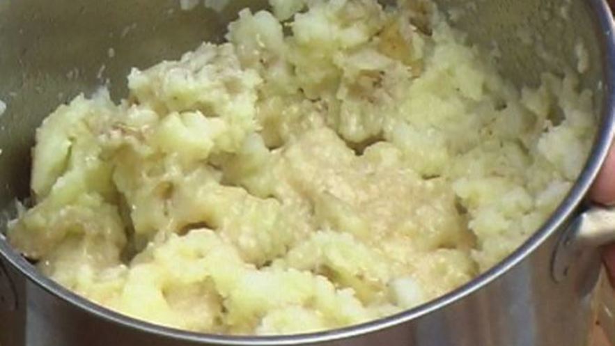 Рецепт пюре из молодого картофеля с пармезаном