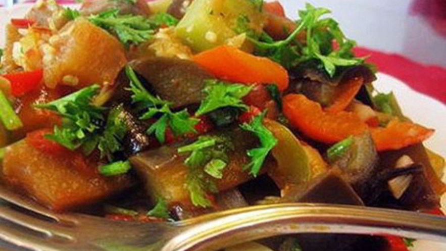 Рецепт ароматного овощного рагу с зеленью