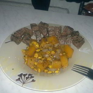 Рецепт Быстрого рагу из тыквы и кукурузы и говядина тушеная в прованских травах