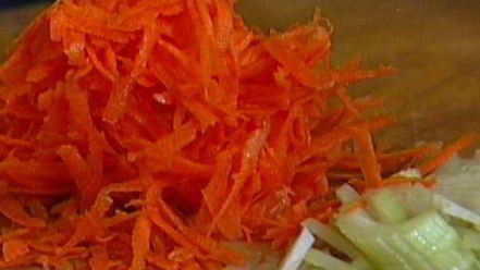 Рецепт макарон с мясом и овощным рагу