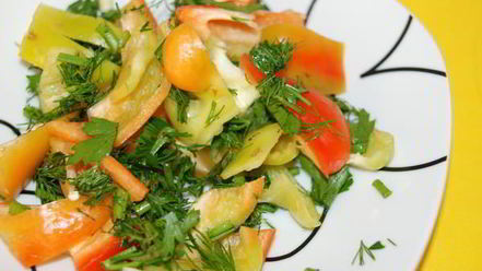 Рецепт мясного рагу с баклажанами, перцем и помидорами