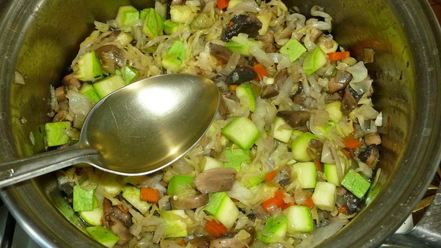 Рецепт овощного рагу с грибами