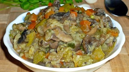 Рецепт овощного рагу с грибами