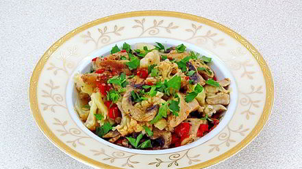 Рецепт овощного рагу с курицей в мультиварке