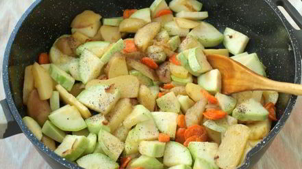 Рецепт овощного рагу с цветной капустой и стручковым горошком