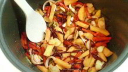 Рецепт овощного рагу со свеклой