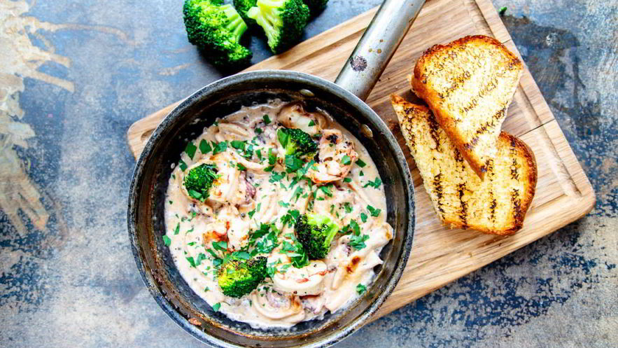 Рецепт рагу из морепродуктов с соусом зеленый перец