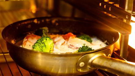 Рецепт рагу из морепродуктов с соусом зеленый перец