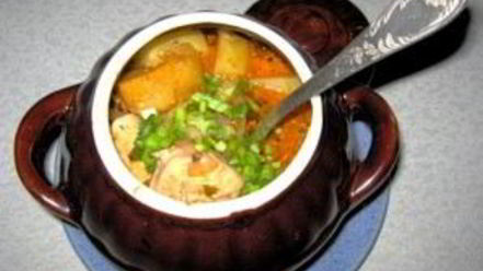 Рецепт рагу в горшочках с курицей