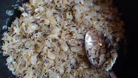 Рецепт итальянского ризотто с маринованными грибами и сыром джюгас