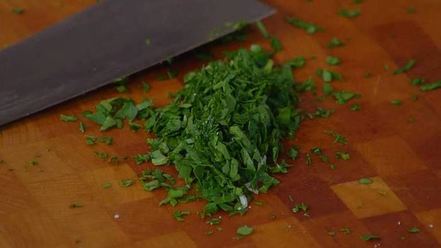 Рецепт ризотто с перепелиными яйцами и копченым салом