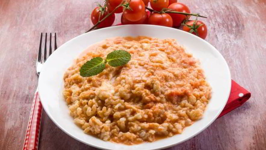 Рецепт ризотто с помидорами и моцареллой