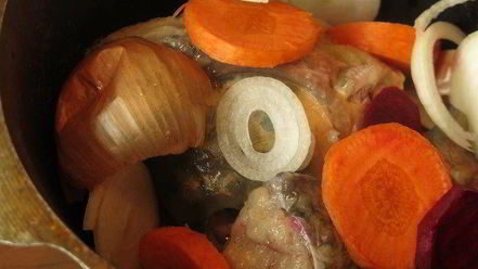 Рецепт фаршированного морковью карп