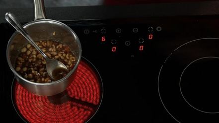 Рецепт форели в кукурузных хлопьях с медом и орехами