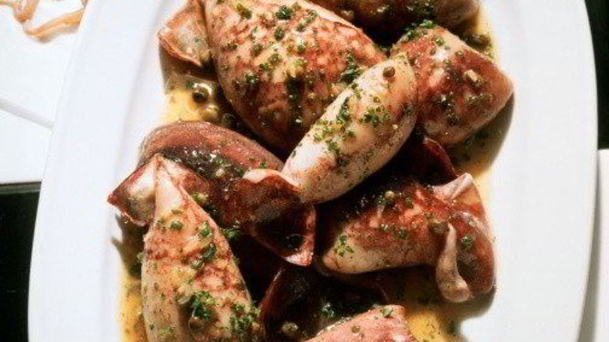 Рецепт кальмаров, фаршированных грибами и сыром