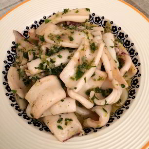 Рецепт Кальмаров в чесночном соусе