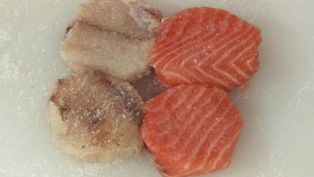 Рецепт медалей из семги и судака