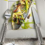 Рецепт Морского окуня с грибами и пореем