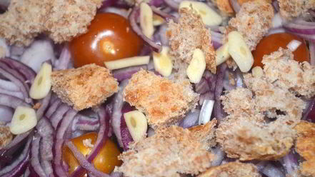 Рецепт рыбы, запеченной с ароматными овощами