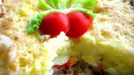 Рецепт рыбки, запеченной под соусом бешамель и картофелем