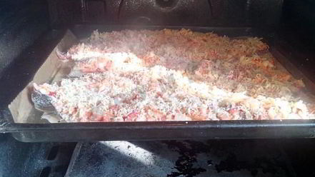 Рецепт щуки запеченной в духовке со сметаной и овощами