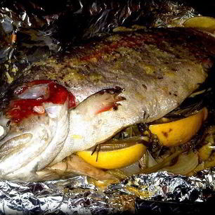 Рецепт Запеченной рыбы рождественские цвета