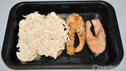 Рецепт запеченного кижуча под овощами