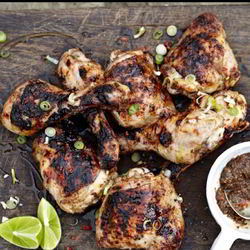 Рецепт Быстрого куриного шашлыка, маринованного в ромовой заправке