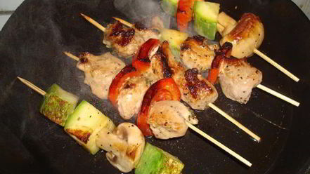 Рецепт домашних шашлычков на шпажках