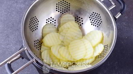 Рецепт куриного шашлыка с картошкой в духовке