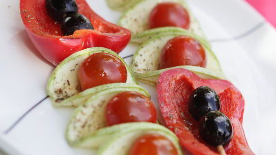 Рецепт маленьких шашлычков из овощей