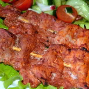 Рецепт Шашлычков из свинины на шпажках в духовке