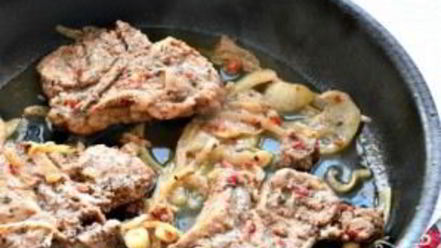 Рецепт шашлыка из телятины на сковороде